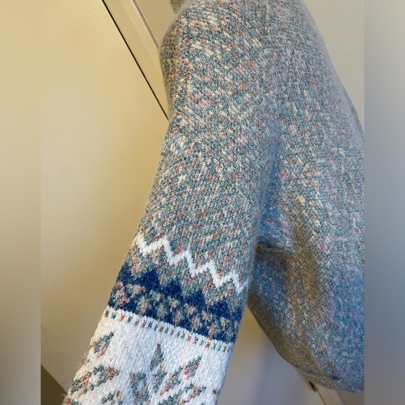 🆕 Women’s High Collar/ Turtleneck Sweater - Picture 4 of 7